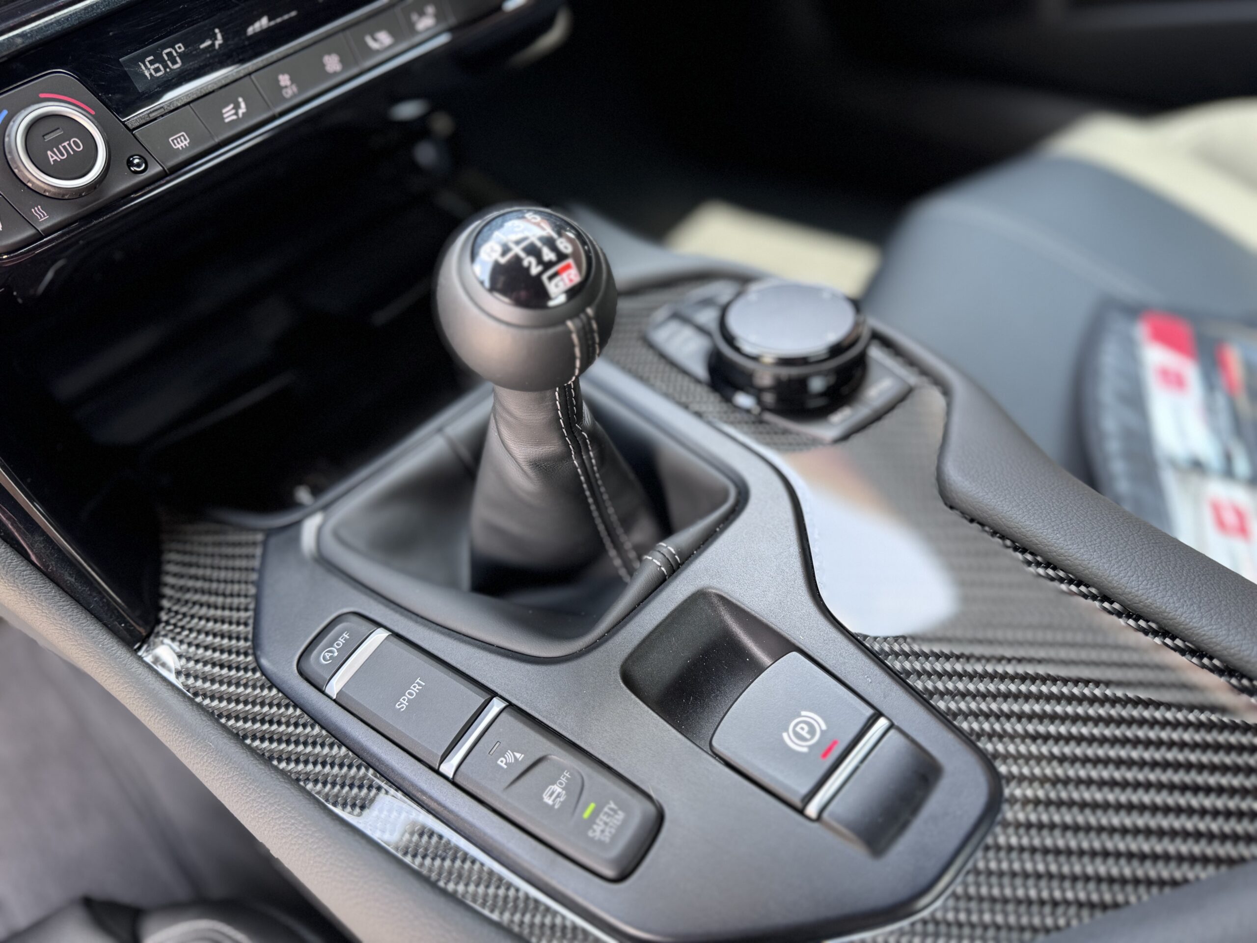 2023 Toyota GR Supra Manual